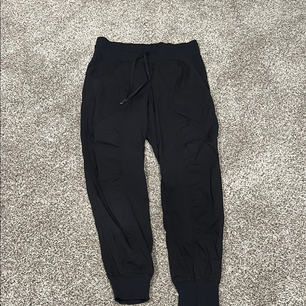 Lululemon Athletica Black Cropped Pants